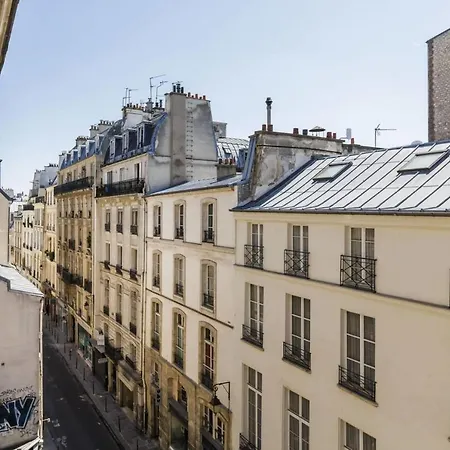 Beautiful In 3rd Arrondissement París
